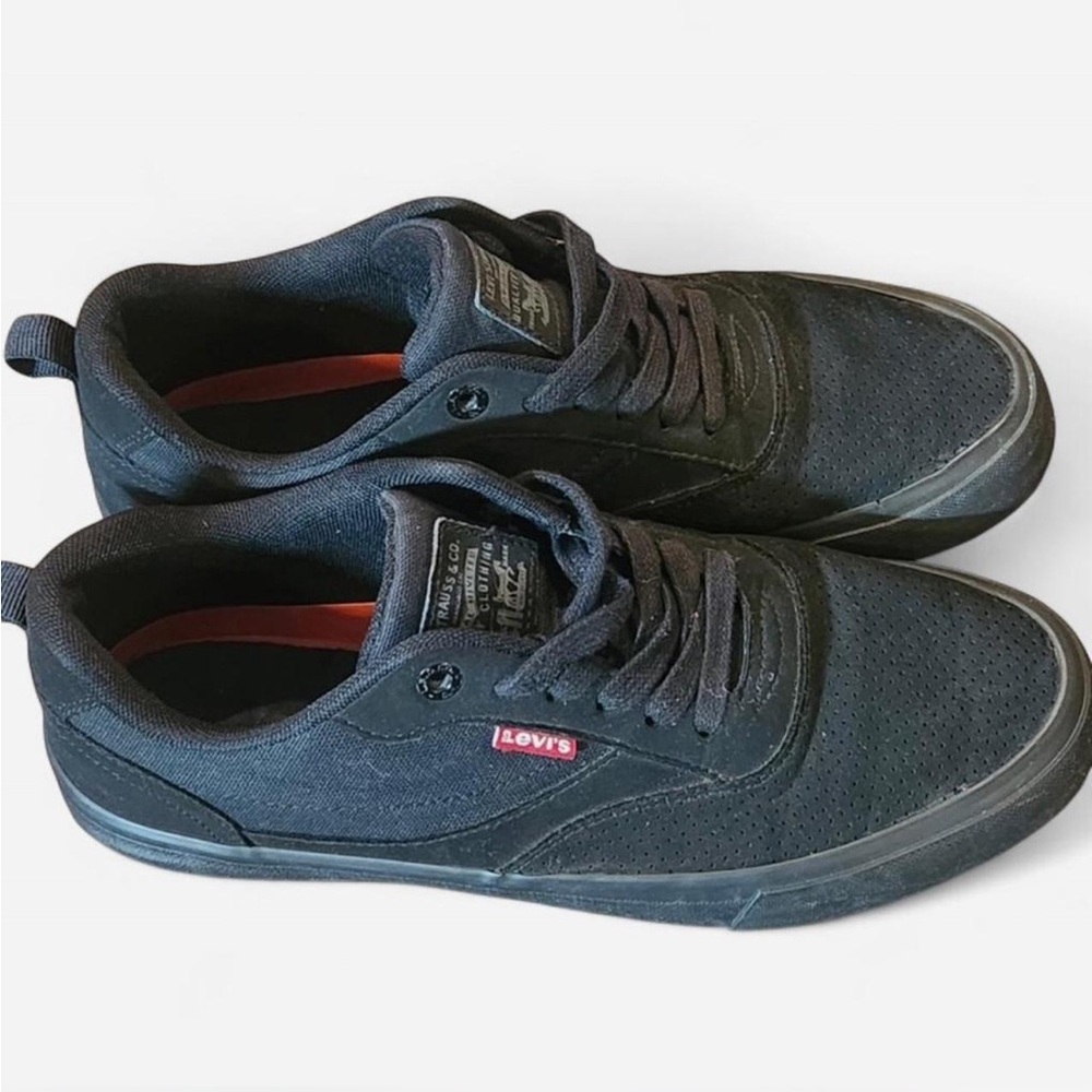 Levi's Men's Black Casual Sneakers - Picture 3 of 8